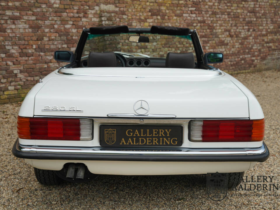 Image 6/50 of Mercedes-Benz 280 SL (1981)