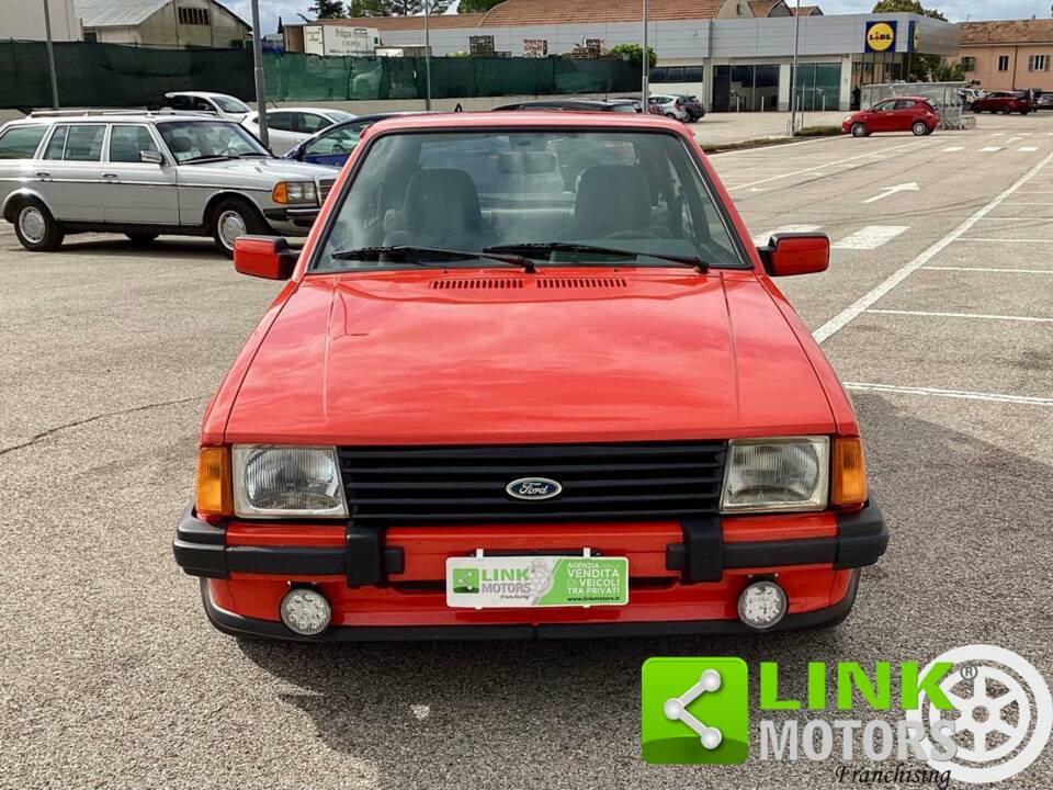 Bild 2/10 von Ford Escort 1.6i (1983)