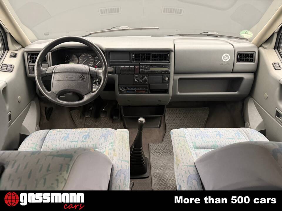 Image 12/15 of Volkswagen T4 California 2.0 (1995)