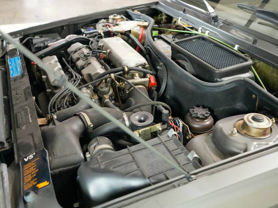 Image 5/46 of Lancia Delta HF Integrale (1988)