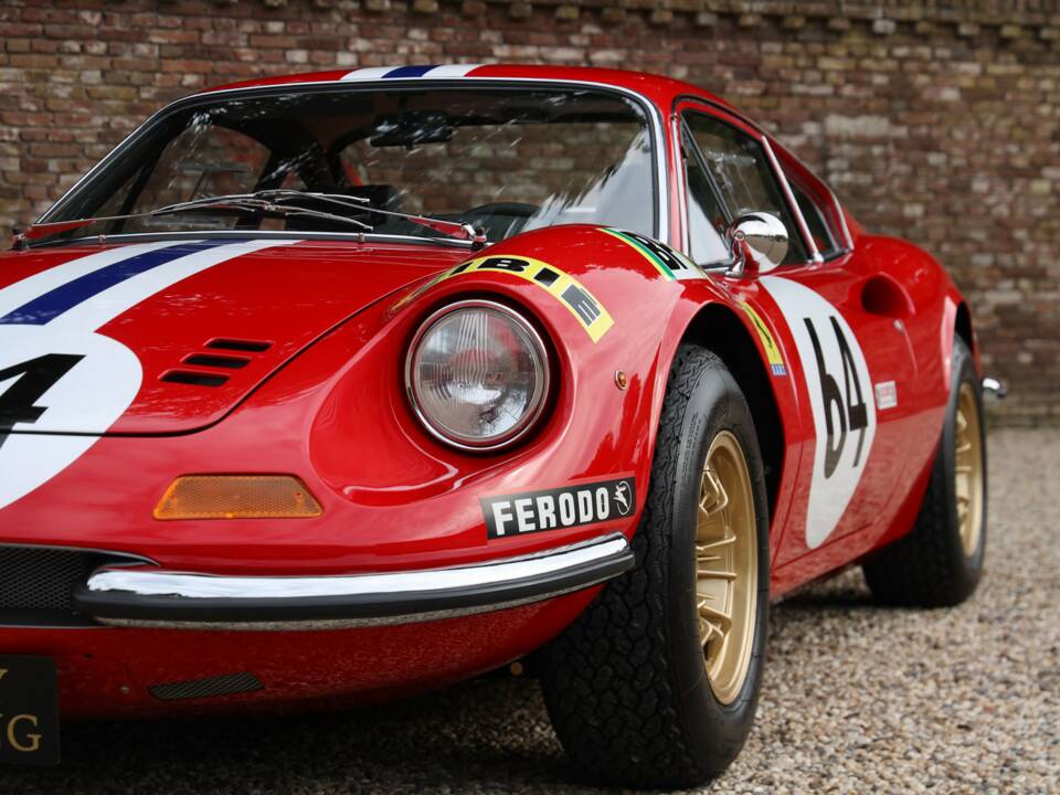 Immagine 24/50 di Ferrari Dino 246 GT (1971)