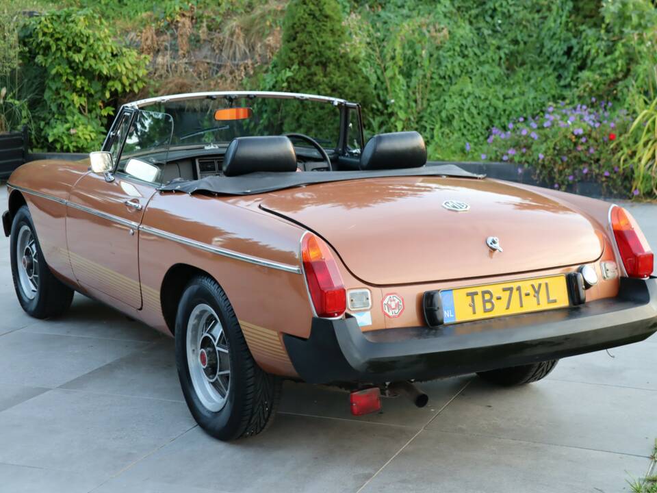 Image 11/50 of MG MGB Limited Edition (1981)