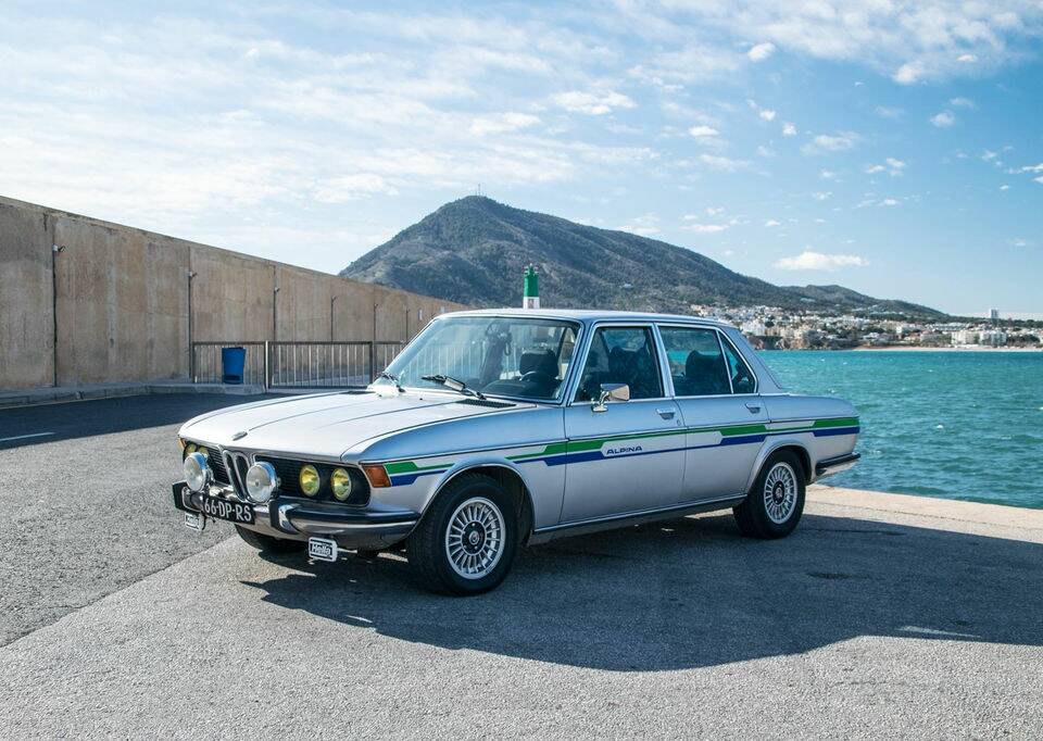 Image 1/8 of BMW 2800 (1973)