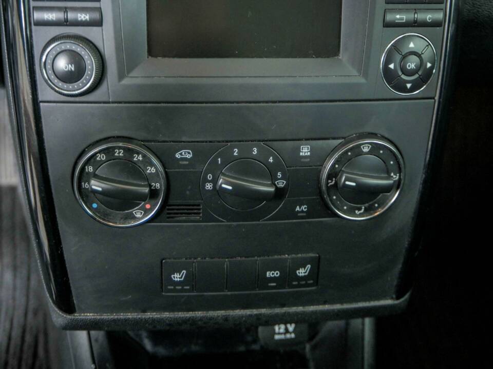 Bild 23/43 von Mercedes-Benz A 160 CDI (2010)
