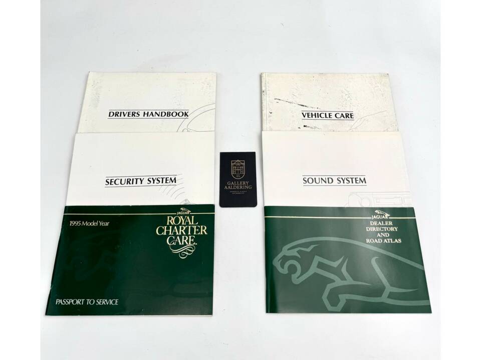 Bild 7/50 von Jaguar XJS 4.0 Celebration (1994)