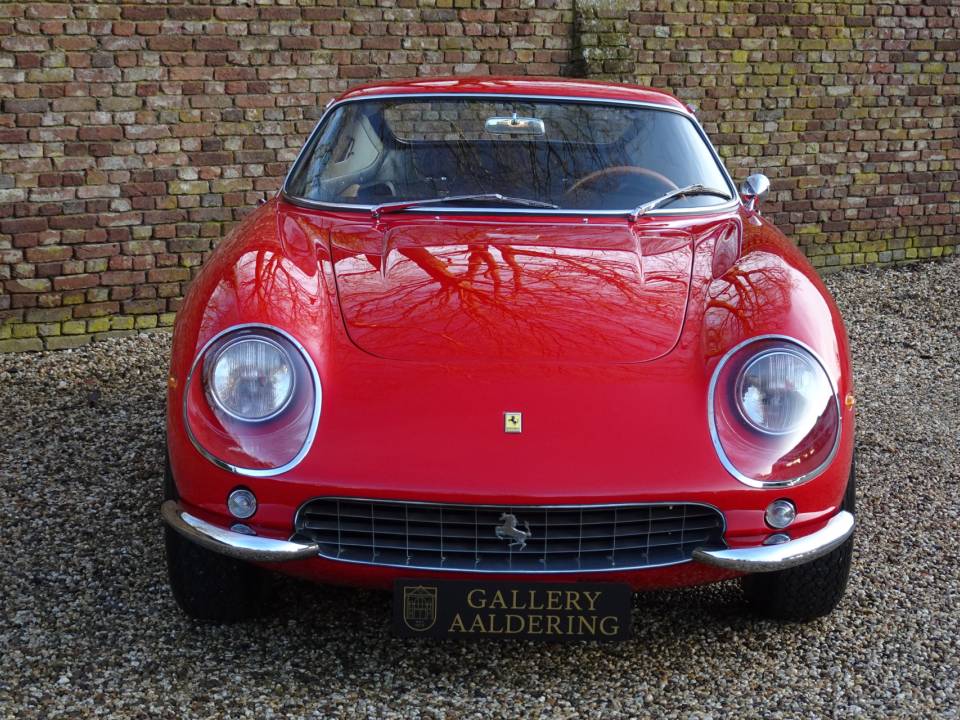 Image 34/50 of Ferrari 275 GTB (1965)