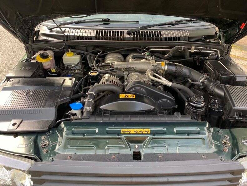 Image 17/50 de Land Rover Range Rover 4.6 Vogue (2001)