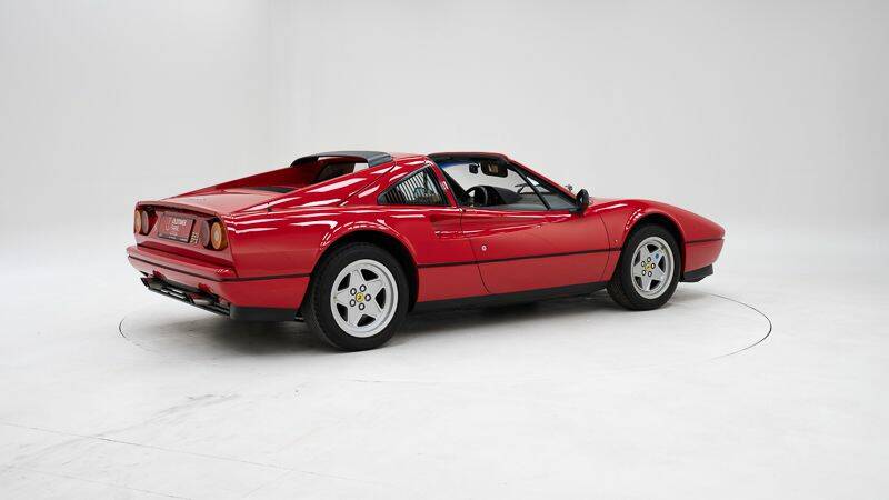 Bild 2/15 von Ferrari 328 GTS (1987)