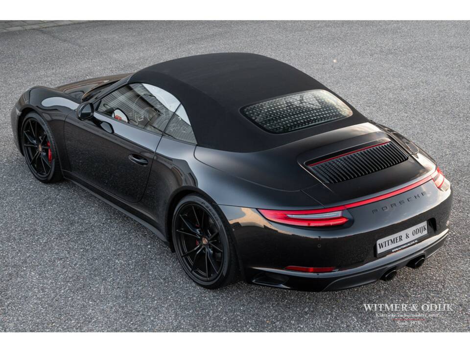 Bild 17/38 von Porsche 911 Carrera 4S (2016)