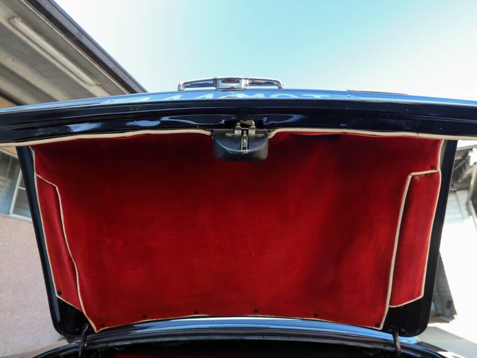 Immagine 161/196 di Bentley T 2 (1978)