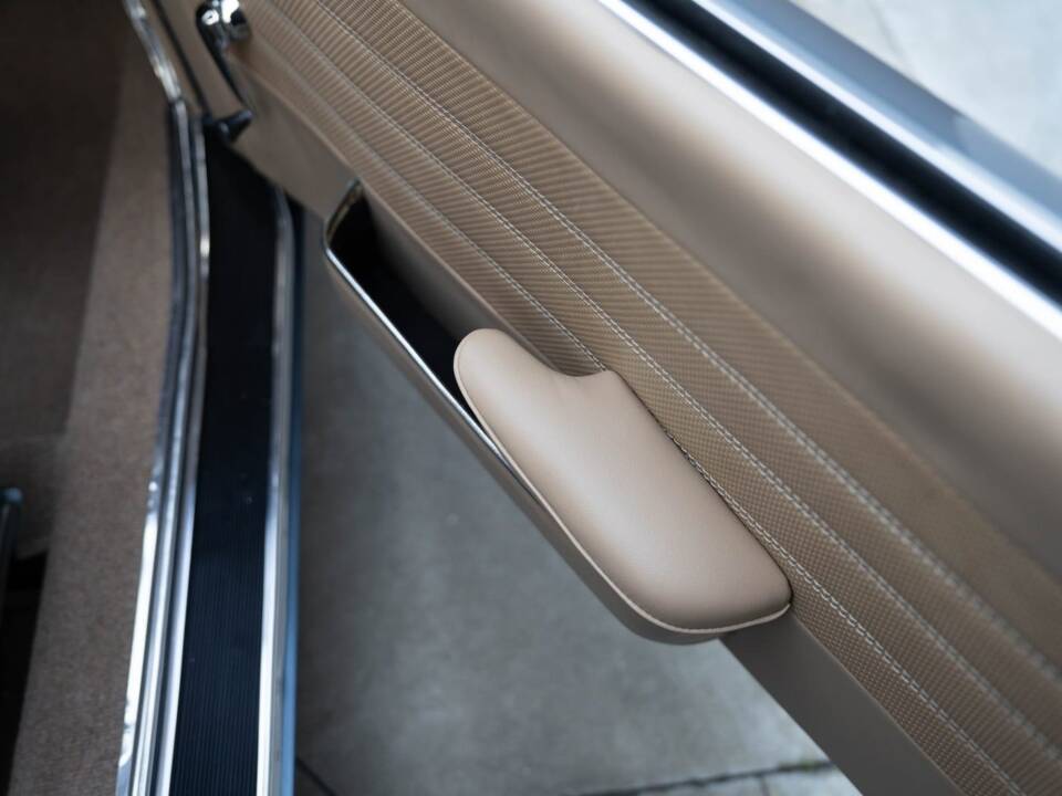 Immagine 51/93 di Mercedes-Benz 230 SL (1965)