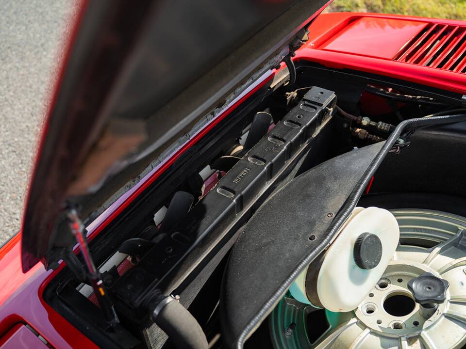Afbeelding 39/43 van Ferrari 308 GTBi (1982)