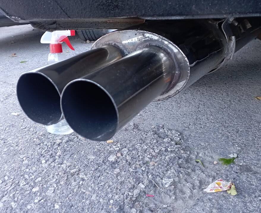 Image 37/51 of BMW 318i (1985)