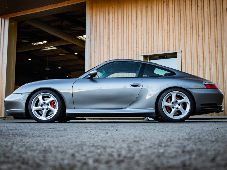 Afbeelding 20/50 van Porsche 911 Carrera 4S (2004)