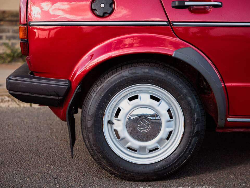 Immagine 9/50 di Volkswagen Golf I GL (1982)