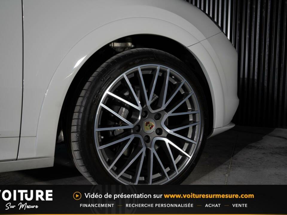 Bild 17/24 von Porsche Cayenne Coupé E-Hybrid (2022)
