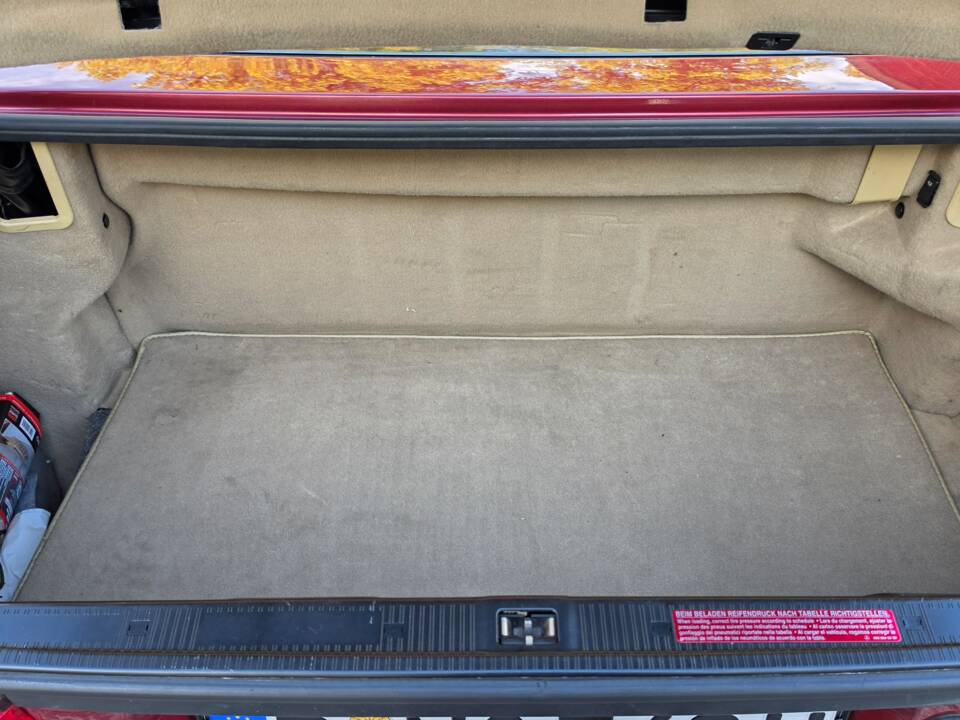 Image 23/100 of Mercedes-Benz 300 SL-24 (1991)