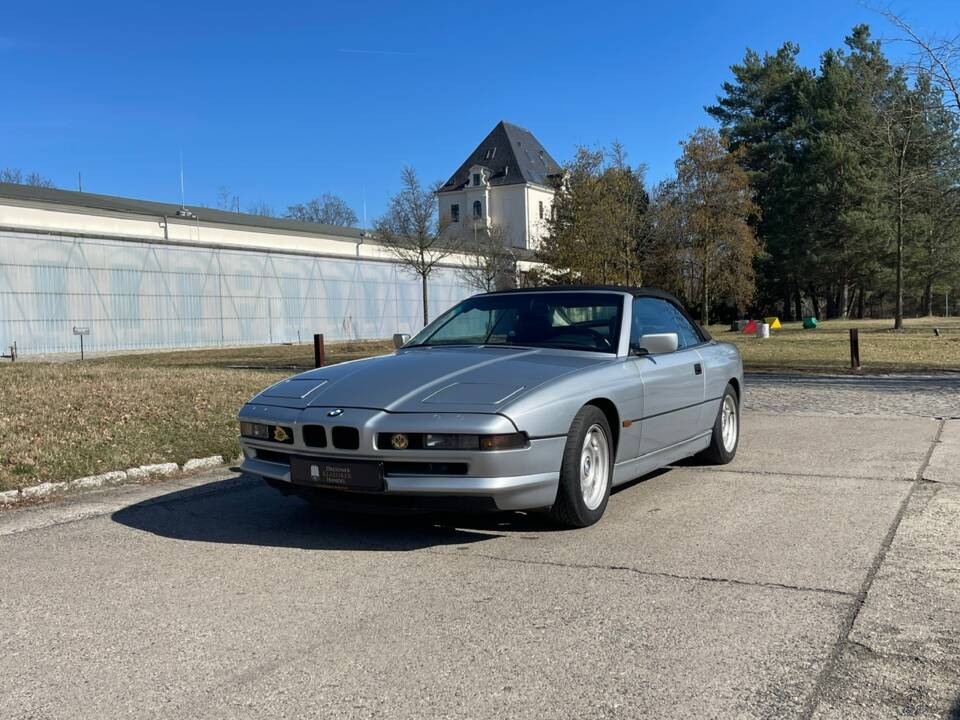 Immagine 4/21 di BMW 850Ci (1992)