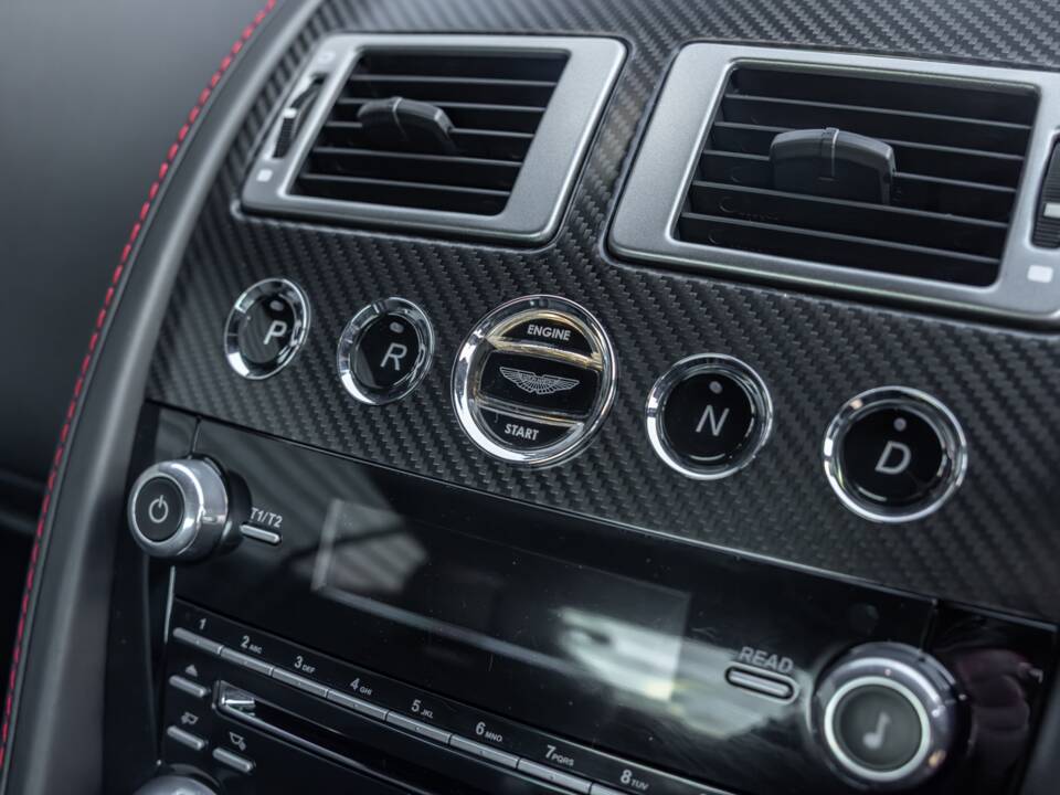 Afbeelding 48/69 van Aston Martin DBS (2012)