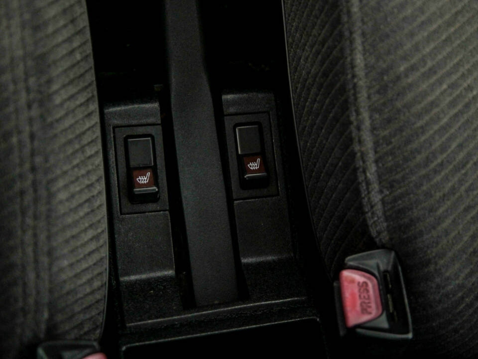 Image 25/50 of Volvo 240 (1987)
