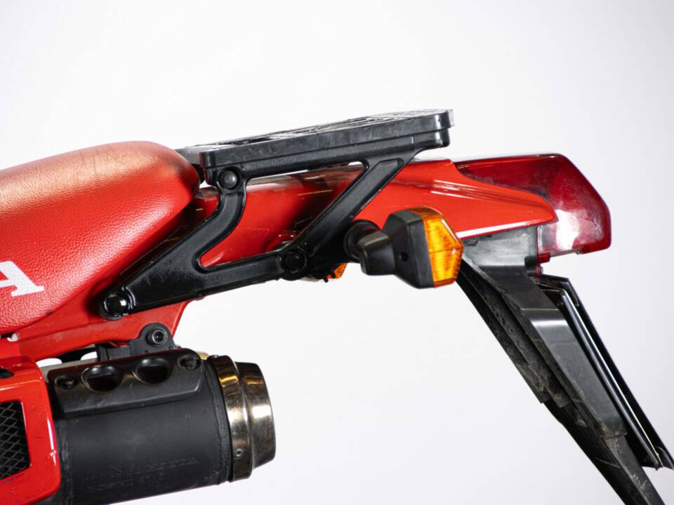 Bild 11/50 von Honda NX 650 Dominator (1990)