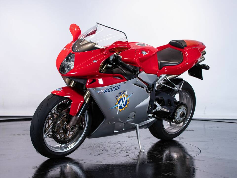 Immagine 1/22 di MV Agusta DUMMY (2005)