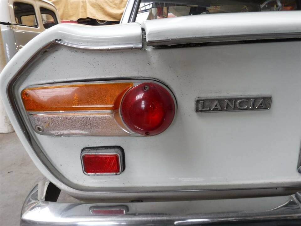 Image 5/33 of Lancia Fulvia 1.3 S (1970)