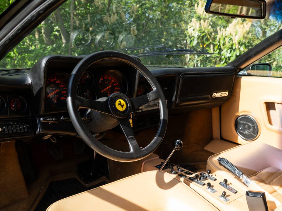 Image 18/27 of Ferrari 512 BBi (1984)