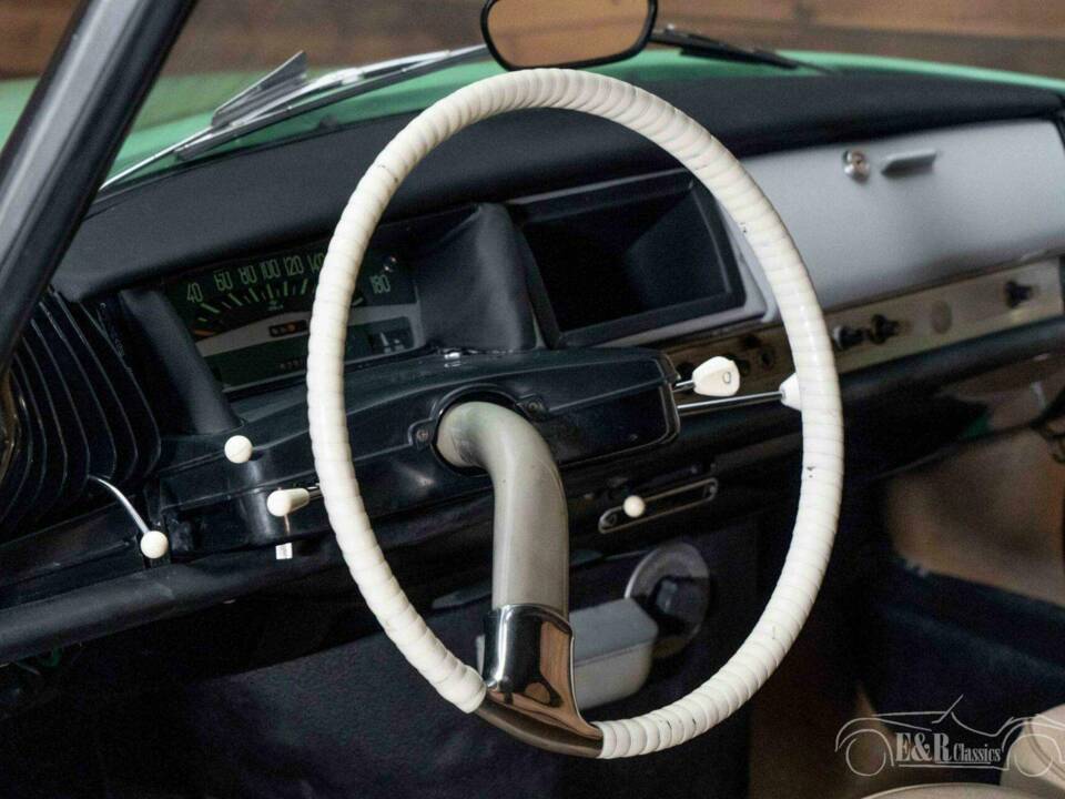 Immagine 10/19 di Citroën ID 19 (1962)