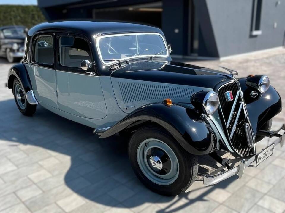 Bild 5/8 von Citroën Traction Avant 11 BL (1952)