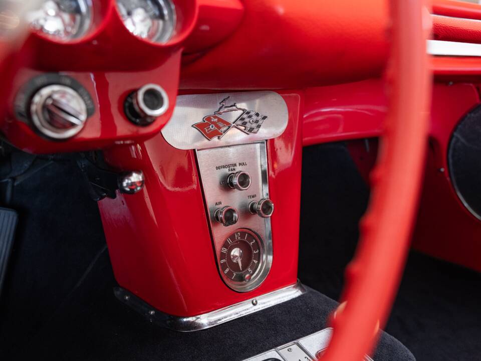 Immagine 17/32 di Chevrolet Corvette (1959)
