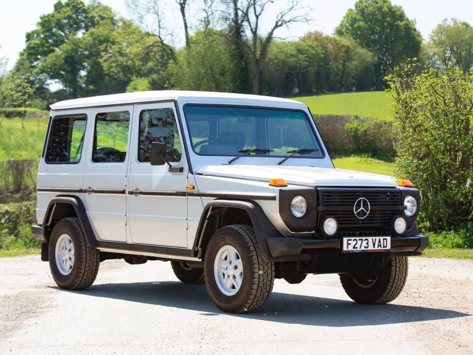 Image 1/45 of Mercedes-Benz 280 GE (LWB) (1989)