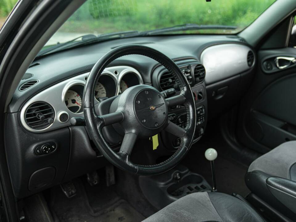 Immagine 45/50 di Chrysler PT Cruiser 2.2 CRD (2004)