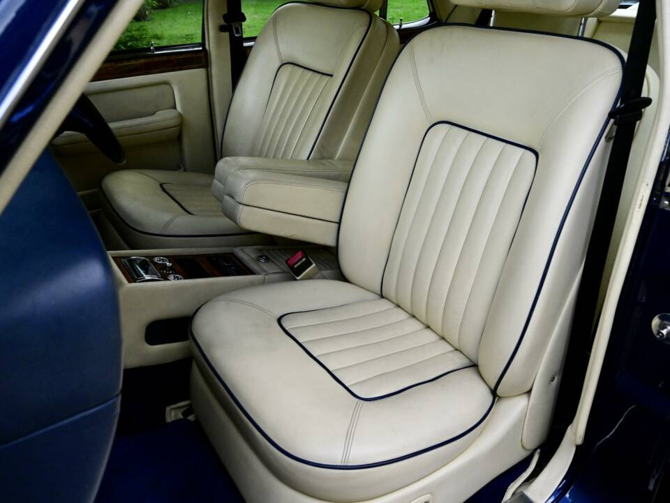 Bild 41/50 von Rolls-Royce Silver Spirit II (1992)