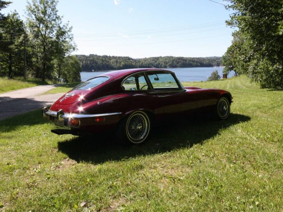 Bild 5/8 von Jaguar Type E V12 (2+2) (1972)