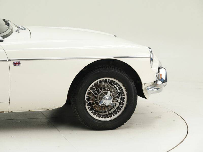 Image 10/15 of MG MGB (1964)