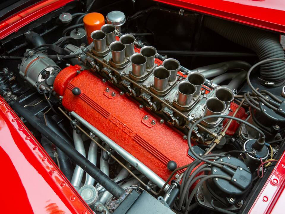 Image 8/17 of Ferrari 250 GT (1963)