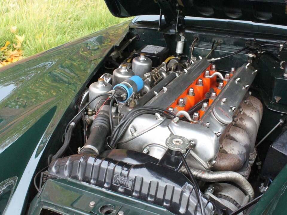 Immagine 6/20 di Jaguar XK 150 3.4 S OTS (1959)