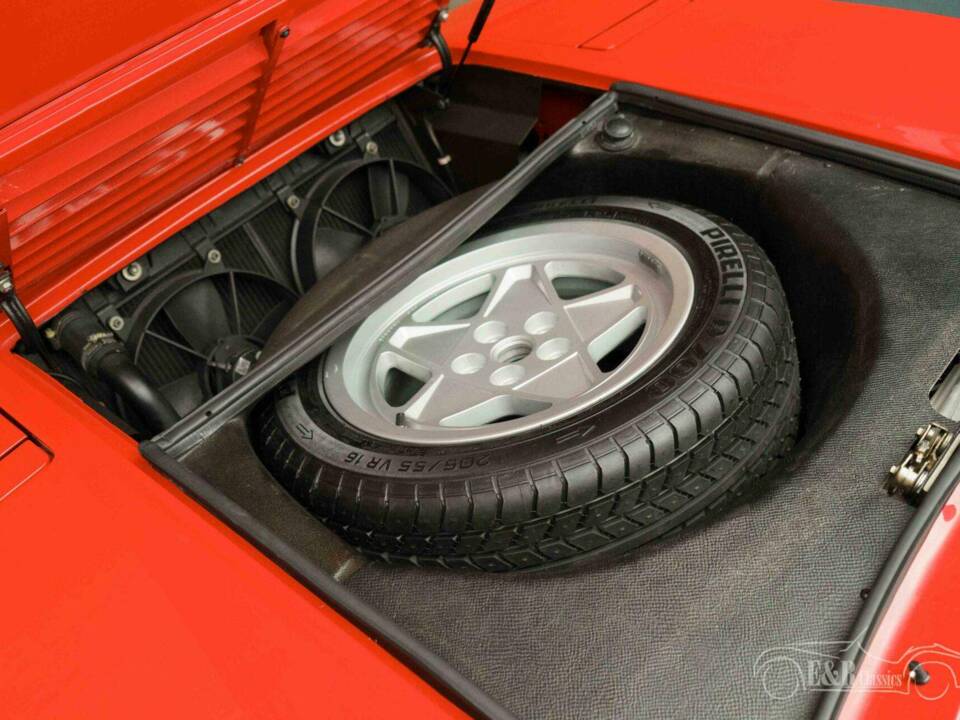 Imagen 18/19 de Ferrari 328 GTB (1988)