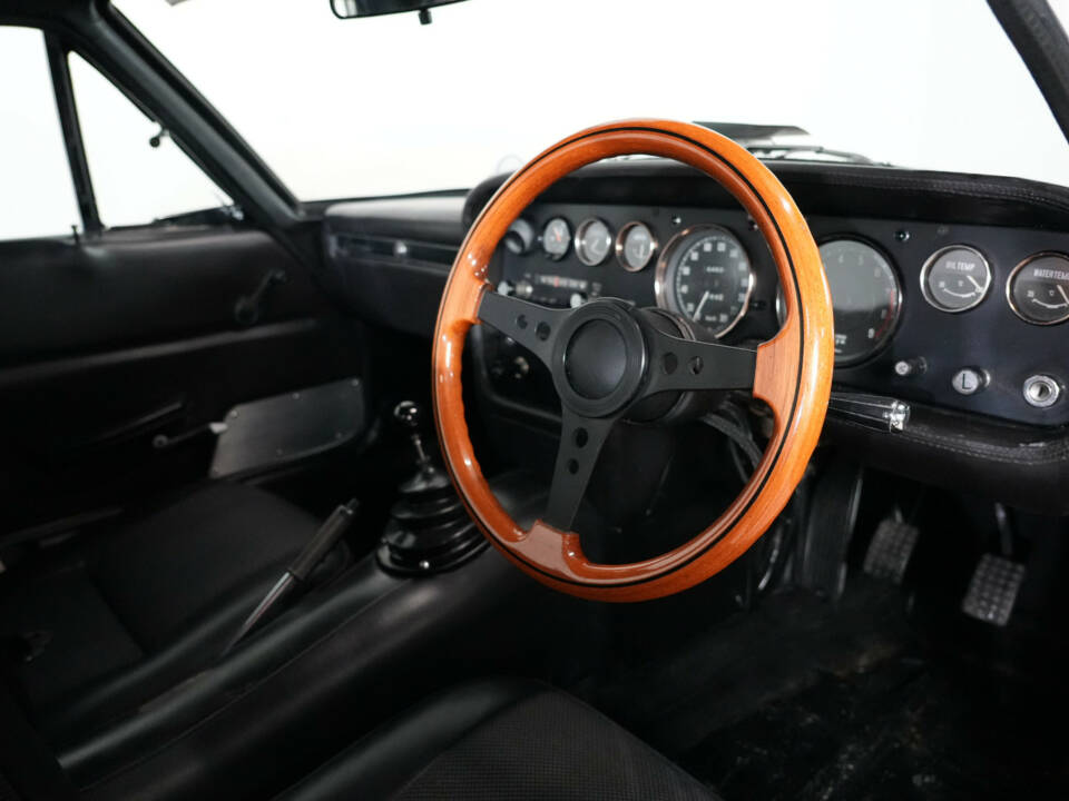 Image 29/32 of Mazda 110 S Cosmo Sport (1968)