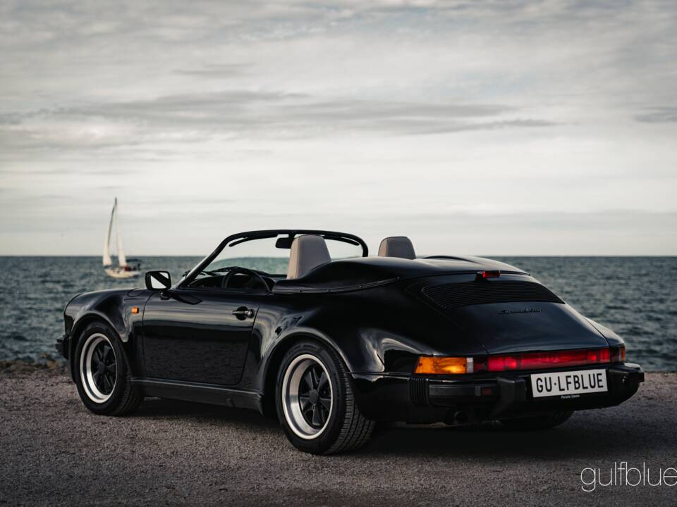 Image 10/85 of Porsche 911 Speedster 3.2 (1989)