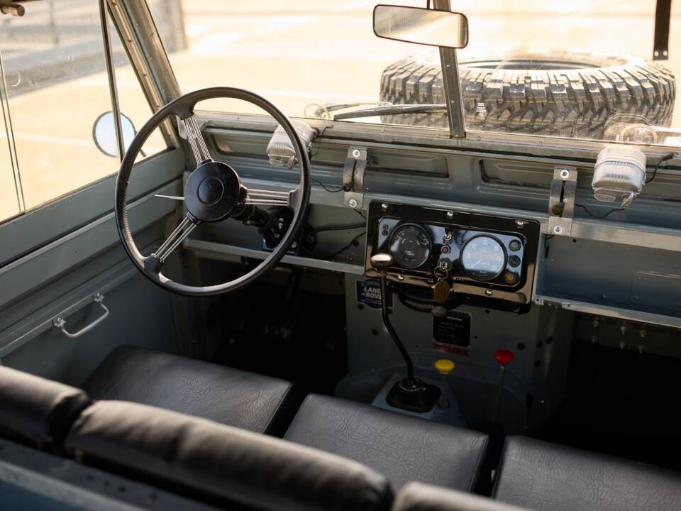 Immagine 41/66 di Land Rover 88 (1963)