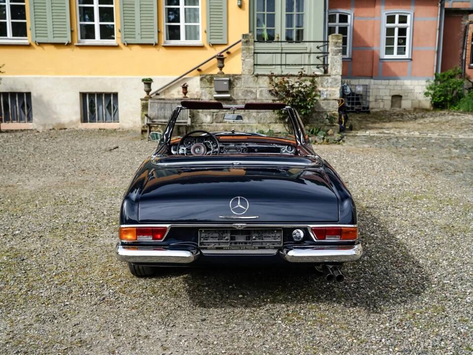 Afbeelding 6/12 van Mercedes-Benz 250 S (1967)