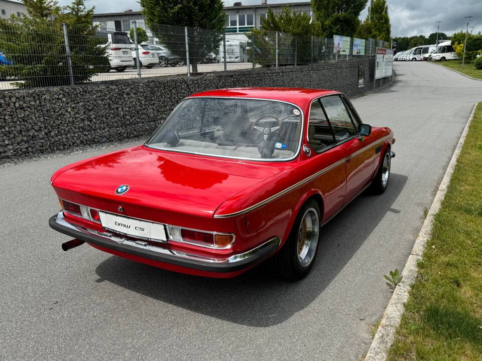 Image 7/73 of BMW 2,5 CS (1975)