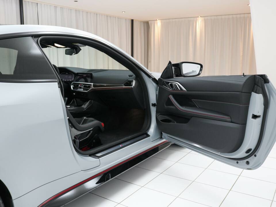 Bild 8/17 von BMW M4 CSL (2022)