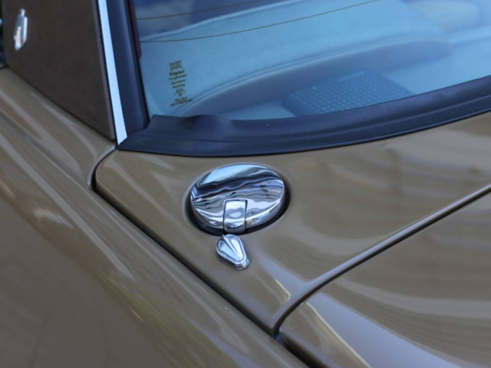 Bild 16/67 von Rover 3500 (1975)