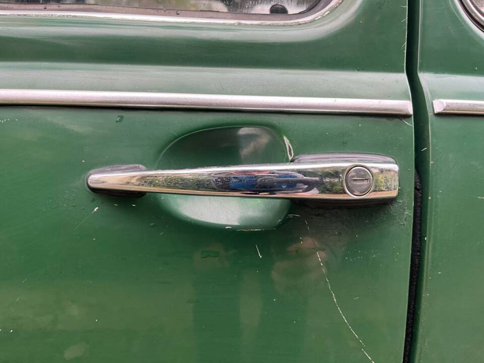Image 20/43 of Volkswagen Beetle 1200 (1970)
