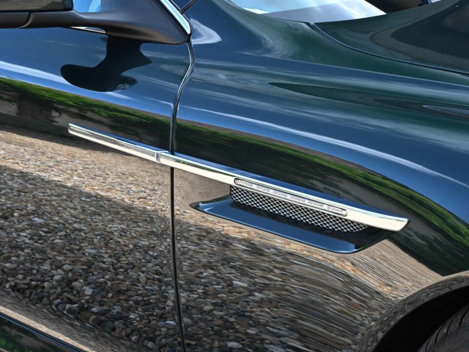 Bild 21/49 von Aston Martin DB 9 (2013)