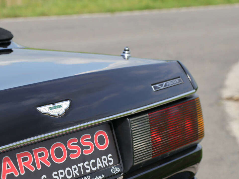 Immagine 31/44 di Aston Martin Virage Volante (1993)