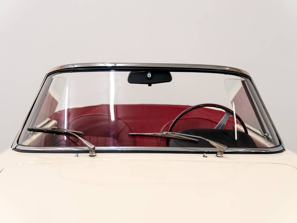 Image 43/45 of Abarth 1600 Spider Allemano (1959)